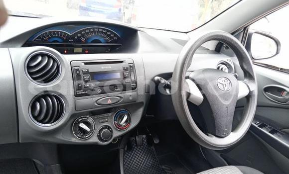 Sayi Na hannu Toyota Etios Silver Mota in Maseru a Maseru Sayi Na hannu Toyota Etios Silver Mota in Maseru a Maseru