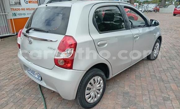 Sayi Na hannu Toyota Etios Silver Mota in Maseru a Maseru Sayi Na hannu Toyota Etios Silver Mota in Maseru a Maseru