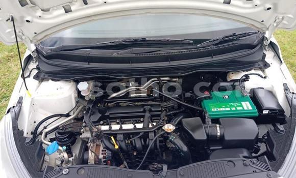 Sayi Na hannu Hyundai i20 White Mota in Maseru a Maseru Sayi Na hannu Hyundai i20 White Mota in Maseru a Maseru