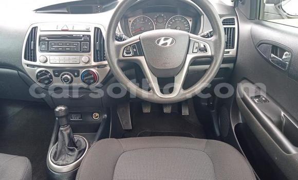Sayi Na hannu Hyundai i20 White Mota in Maseru a Maseru Sayi Na hannu Hyundai i20 White Mota in Maseru a Maseru