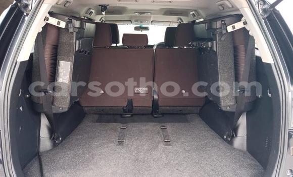 Sayi Na hannu Toyota Fortuner Black Mota in Maseru a Maseru Sayi Na hannu Toyota Fortuner Black Mota in Maseru a Maseru