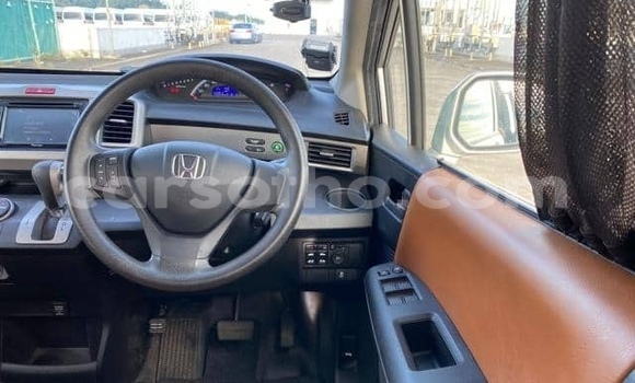 Acheter Occasion Voiture Honda Freed Gris à Maputsoe, Leribe Acheter Occasion Voiture Honda Freed Gris à Maputsoe, Leribe