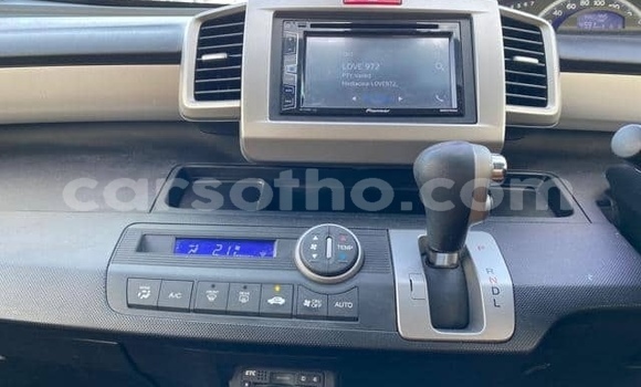 Acheter Occasion Voiture Honda Freed Gris à Maputsoe, Leribe Acheter Occasion Voiture Honda Freed Gris à Maputsoe, Leribe