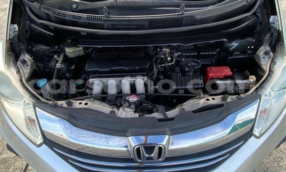 Acheter Occasion Voiture Honda Freed Gris à Maputsoe, Leribe Acheter Occasion Voiture Honda Freed Gris à Maputsoe, Leribe