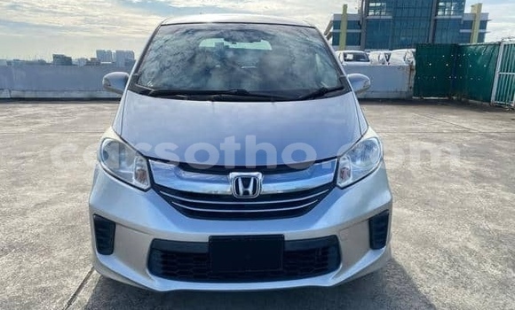 Acheter Occasion Voiture Honda Freed Gris à Maputsoe, Leribe Acheter Occasion Voiture Honda Freed Gris à Maputsoe, Leribe