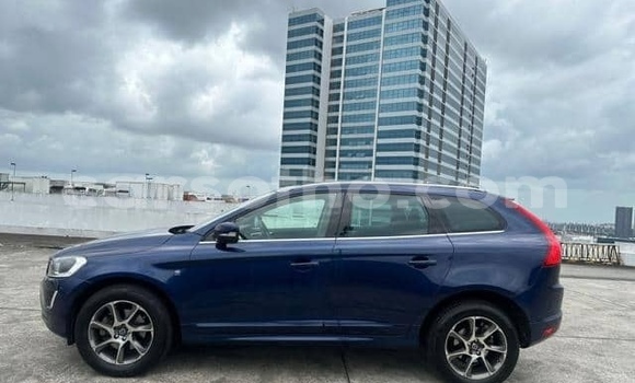 اشتري مستعمل Volvo XC60 Blue سيارة في Maputsoe في Leribe اشتري مستعمل Volvo XC60 Blue سيارة في Maputsoe في Leribe