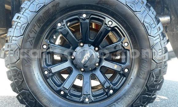 اشتري مستعمل Toyota Land Cruiser Beige سيارة في Maseru في Maseru اشتري مستعمل Toyota Land Cruiser Beige سيارة في Maseru في Maseru