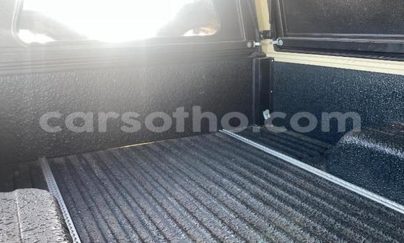اشتري مستعمل Toyota Land Cruiser Beige سيارة في Maseru في Maseru اشتري مستعمل Toyota Land Cruiser Beige سيارة في Maseru في Maseru