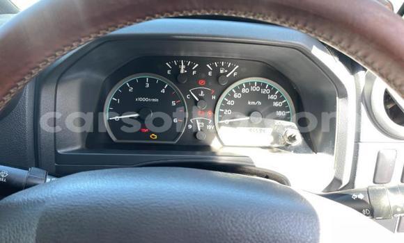 اشتري مستعمل Toyota Land Cruiser Beige سيارة في Maseru في Maseru اشتري مستعمل Toyota Land Cruiser Beige سيارة في Maseru في Maseru