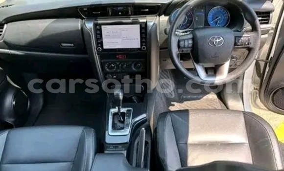 اشتري مستعمل Toyota Fortuner White سيارة في Maseru في Maseru اشتري مستعمل Toyota Fortuner White سيارة في Maseru في Maseru