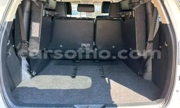 اشتري مستعمل Toyota Fortuner White سيارة في Maseru في Maseru اشتري مستعمل Toyota Fortuner White سيارة في Maseru في Maseru