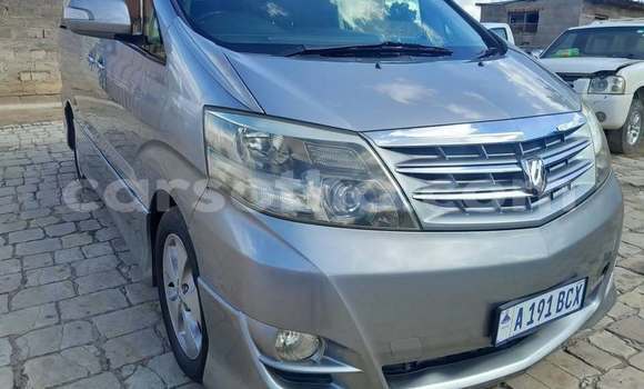 Sayi Na hannu Toyota Alphard Other Mota in Teyateyaneng a Berea Sayi Na hannu Toyota Alphard Other Mota in Teyateyaneng a Berea