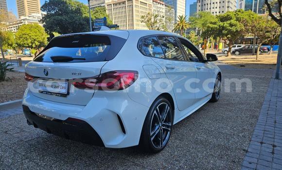 Sayi Na hannu BMW 1-Series White Mota in Maseru a Maseru Sayi Na hannu BMW 1-Series White Mota in Maseru a Maseru