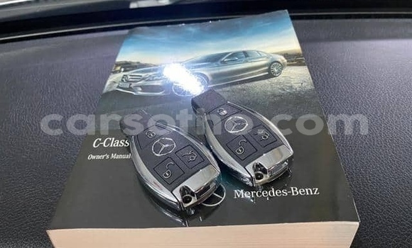 Buy Used Mercedes-Benz C–Class Blue Car in Maputsoe in Leribe Buy Used Mercedes-Benz C–Class Blue Car in Maputsoe in Leribe