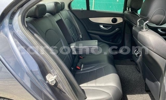 Buy Used Mercedes-Benz C–Class Blue Car in Maputsoe in Leribe Buy Used Mercedes-Benz C–Class Blue Car in Maputsoe in Leribe