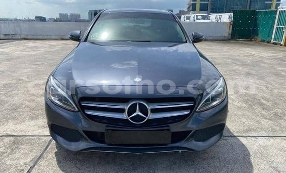 Buy Used Mercedes-Benz C–Class Blue Car in Maputsoe in Leribe Buy Used Mercedes-Benz C–Class Blue Car in Maputsoe in Leribe