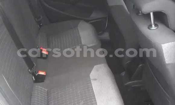 Acheter Occasion Voiture Volkswagen Polo Blanc à Maputsoa, Leribe Acheter Occasion Voiture Volkswagen Polo Blanc à Maputsoa, Leribe