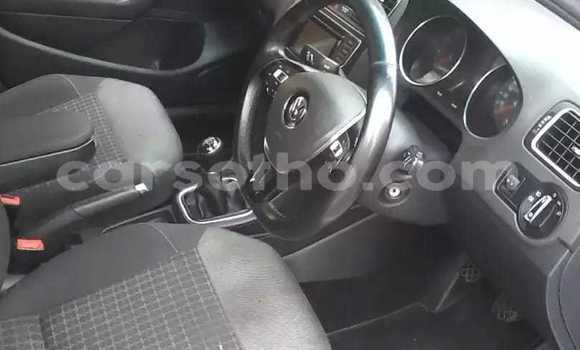 Acheter Occasion Voiture Volkswagen Polo Blanc à Maputsoa, Leribe Acheter Occasion Voiture Volkswagen Polo Blanc à Maputsoa, Leribe
