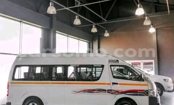 Buy 2022 Toyota Quantum in Maseru in Maseru Buy 2022 Toyota Quantum in Maseru in Maseru