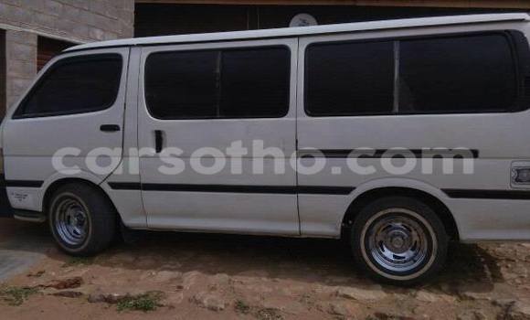 Buy Used Toyota Hiace White Car in Maseru in Maseru Buy Used Toyota Hiace White Car in Maseru in Maseru
