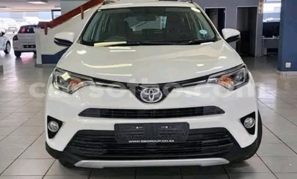 Acheter Occasion Voiture Toyota RAV4 Blanc à Maseru, Maseru