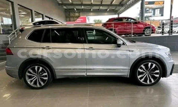 Acheter Occasion Voiture Volkswagen Tiguan Gris à Maseru, Maseru Acheter Occasion Voiture Volkswagen Tiguan Gris à Maseru, Maseru
