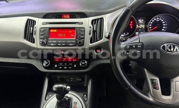Acheter Occasion Voiture Kia Sportage Gris à Hlotse, Leribe Acheter Occasion Voiture Kia Sportage Gris à Hlotse, Leribe
