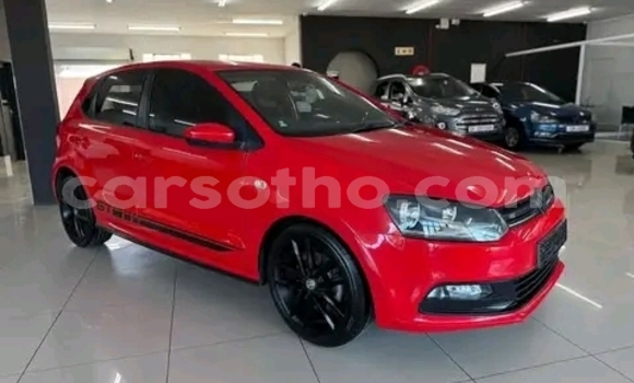 Sayi Na hannu Volkswagen Polo Red Mota in Maseru a Maseru Sayi Na hannu Volkswagen Polo Red Mota in Maseru a Maseru