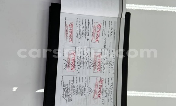 Sayi Na hannu Toyota Hilux White Mota in Hlotse a Leribe Sayi Na hannu Toyota Hilux White Mota in Hlotse a Leribe