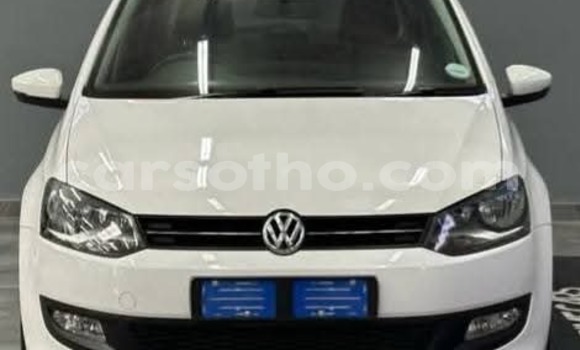Sayi Na hannu Volkswagen Polo White Mota in Hlotse a Leribe