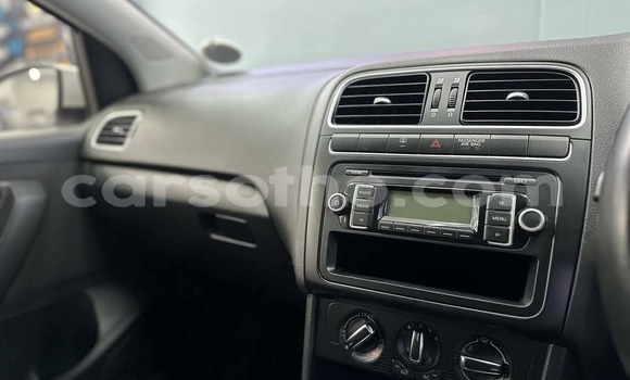 اشتري مستعمل Volkswagen Polo White سيارة في Hlotse في Leribe اشتري مستعمل Volkswagen Polo White سيارة في Hlotse في Leribe