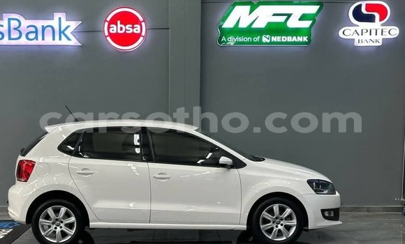 اشتري مستعمل Volkswagen Polo White سيارة في Hlotse في Leribe اشتري مستعمل Volkswagen Polo White سيارة في Hlotse في Leribe