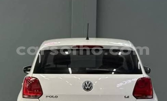 اشتري مستعمل Volkswagen Polo White سيارة في Hlotse في Leribe اشتري مستعمل Volkswagen Polo White سيارة في Hlotse في Leribe