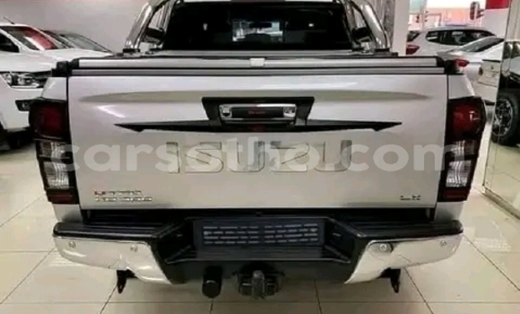 اشتري مستعمل Isuzu KB Silver سيارة في Maseru في Maseru اشتري مستعمل Isuzu KB Silver سيارة في Maseru في Maseru