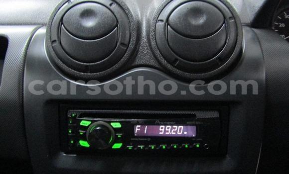 Sayi Na hannu Nissan NP 300 White Mota in Maseru a Maseru Sayi Na hannu Nissan NP 300 White Mota in Maseru a Maseru