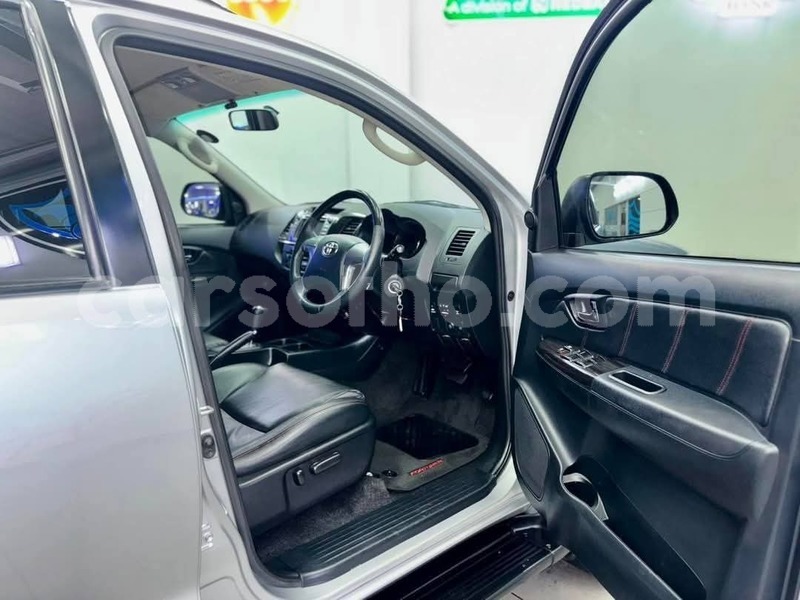 Big with watermark toyota fortuner leribe hlotse 29535