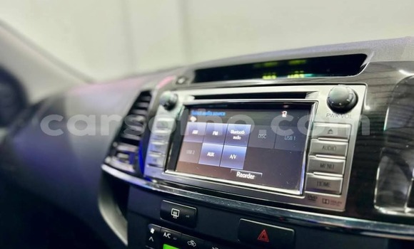 Sayi Na hannu Toyota Fortuner Silver Mota in Hlotse a Leribe Sayi Na hannu Toyota Fortuner Silver Mota in Hlotse a Leribe