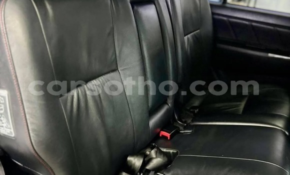 Sayi Na hannu Toyota Fortuner Silver Mota in Hlotse a Leribe Sayi Na hannu Toyota Fortuner Silver Mota in Hlotse a Leribe