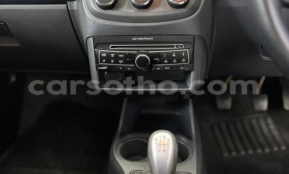 Buy Used Chevrolet Uplander Blue Car in Hlotse in Leribe Buy Used Chevrolet Uplander Blue Car in Hlotse in Leribe