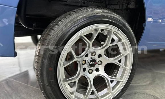 Buy Used Chevrolet Uplander Blue Car in Hlotse in Leribe Buy Used Chevrolet Uplander Blue Car in Hlotse in Leribe