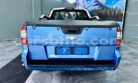 Buy Used Chevrolet Uplander Blue Car in Hlotse in Leribe Buy Used Chevrolet Uplander Blue Car in Hlotse in Leribe