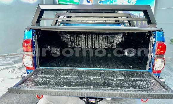 Acheter Occasion Voiture Toyota Hilux Bleu à Hlotse, Leribe Acheter Occasion Voiture Toyota Hilux Bleu à Hlotse, Leribe
