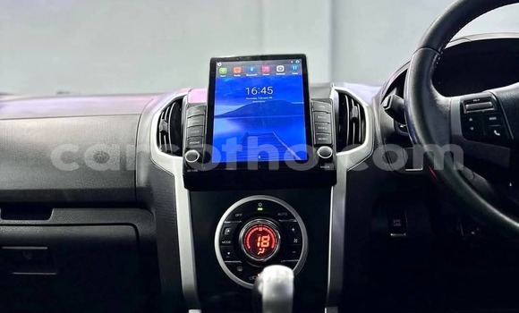 Acheter Occasion Voiture Isuzu KB Blanc à Hlotse, Leribe Acheter Occasion Voiture Isuzu KB Blanc à Hlotse, Leribe