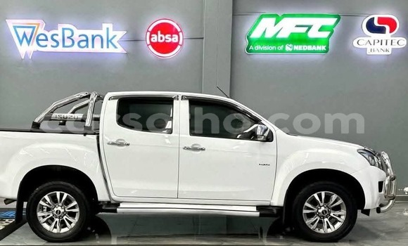 Acheter Occasion Voiture Isuzu KB Blanc à Hlotse, Leribe Acheter Occasion Voiture Isuzu KB Blanc à Hlotse, Leribe