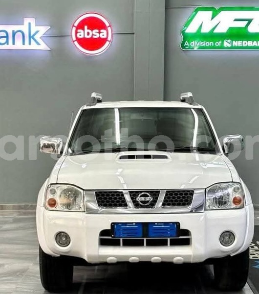 Big with watermark nissan np 300 leribe hlotse 29542