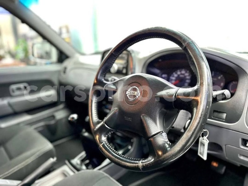Big with watermark nissan np 300 leribe hlotse 29542