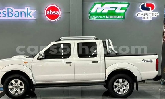 Sayi Na hannu Nissan NP 300 White Mota in Hlotse a Leribe Sayi Na hannu Nissan NP 300 White Mota in Hlotse a Leribe