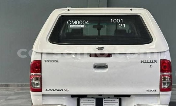 اشتري مستعمل Toyota Hilux White سيارة في Hlotse في Leribe اشتري مستعمل Toyota Hilux White سيارة في Hlotse في Leribe
