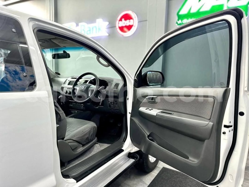 Big with watermark toyota hilux leribe hlotse 29544