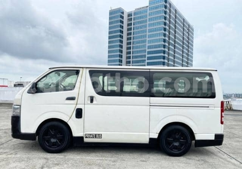 Big with watermark toyota hiace leribe maputsoe 29548